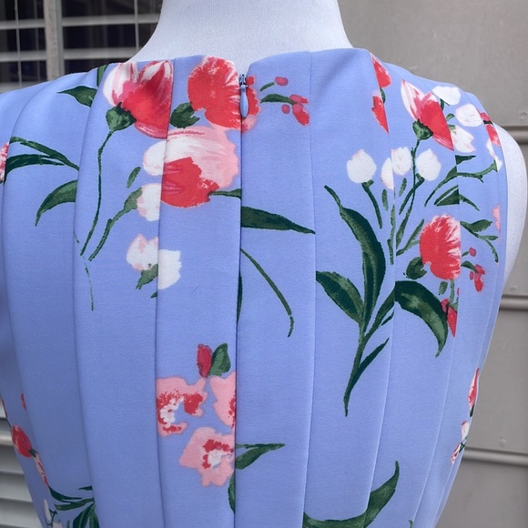 Vince Camuto Fit & Flare Ponte Floral Sleeveless Dress Size 8 - Picture 6 of 12